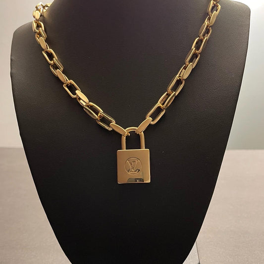 LV LOCK CHAIN