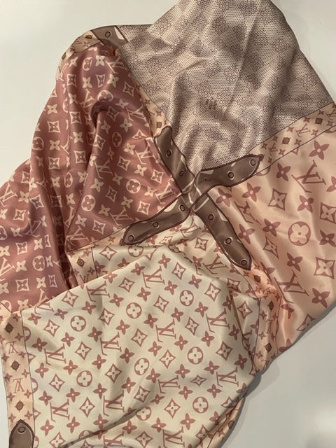 LV INSPIRED SCARF